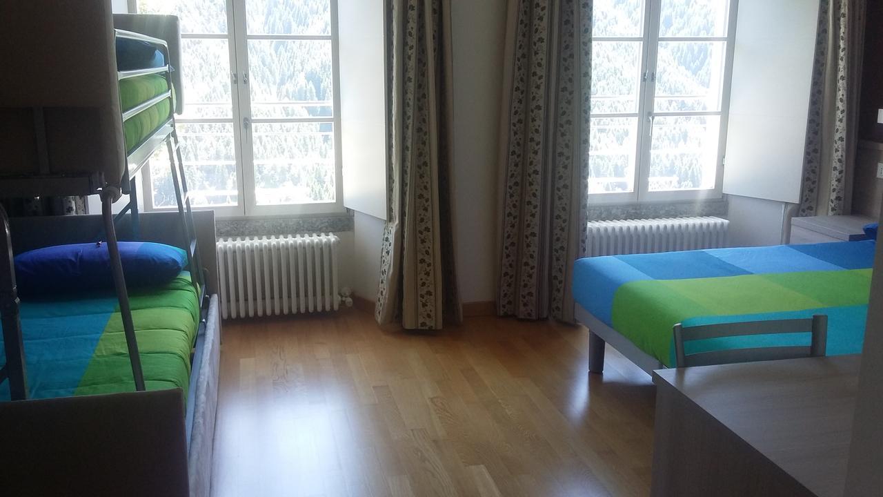 לינה וארוחת בוקר Villa d'Allegno La Vecchia Scuola מראה חיצוני תמונה