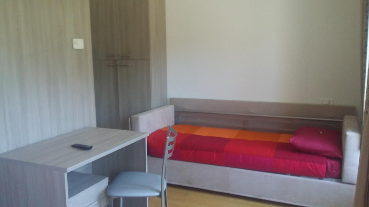 לינה וארוחת בוקר Villa d'Allegno La Vecchia Scuola מראה חיצוני תמונה