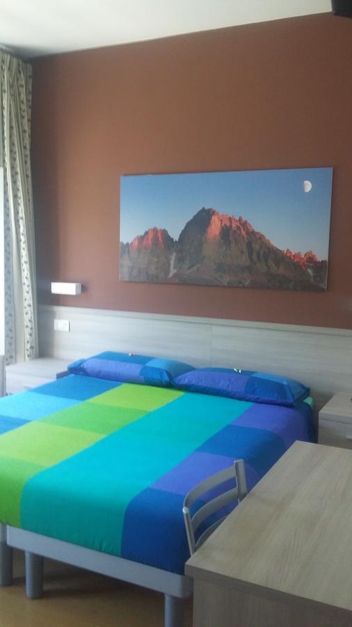 לינה וארוחת בוקר Villa d'Allegno La Vecchia Scuola מראה חיצוני תמונה